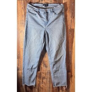 Calvin Klein Jeans Women's‎ Size 12 Light Wash High Rise Cropped Frayed Hem